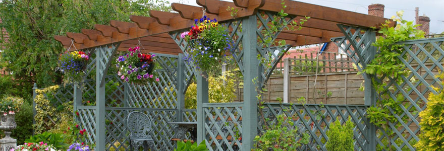 Installer une pergola ou une véranda chez soi